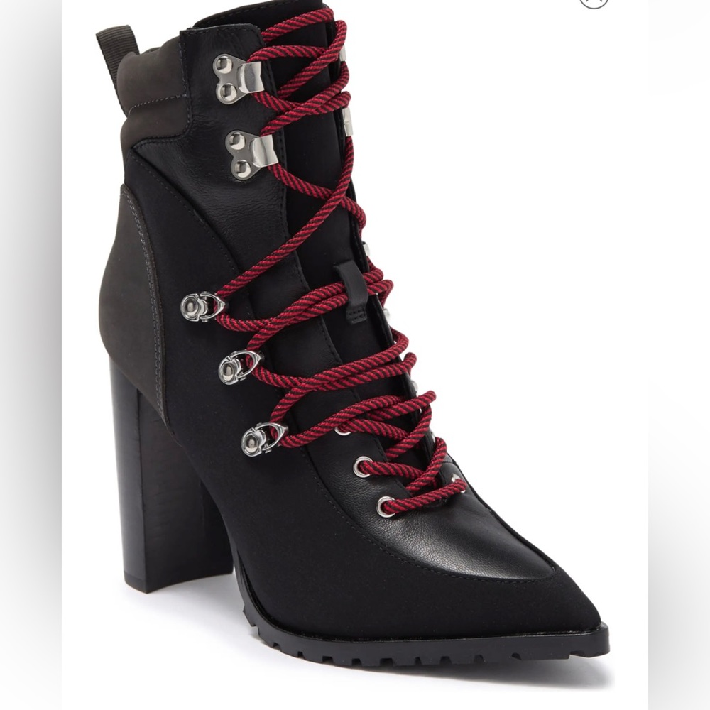BRAND NEW in the box steve Madden boots. Very stylish.